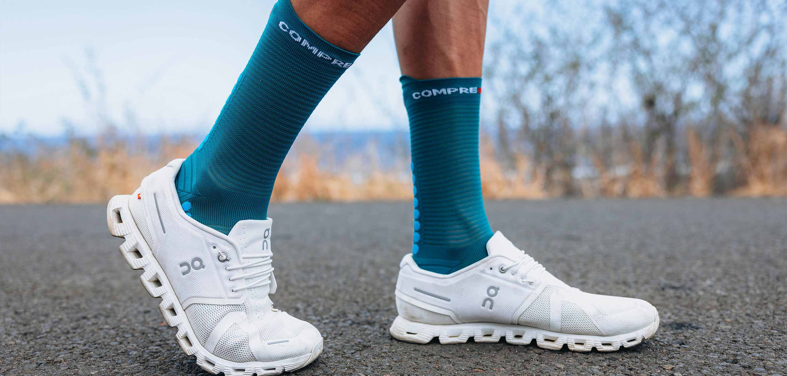 PRO RACING SOCKS V4.0 RUN HIGH - SHADED SPRUCE